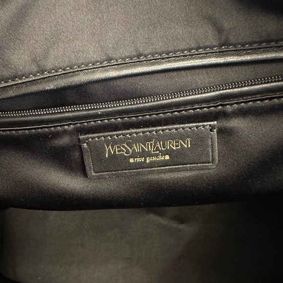 YSL XL Gray Muse Wool Shoulder Bag - Picture 13 of 17